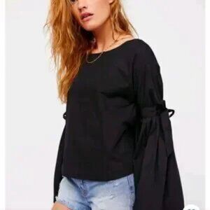 Free People So Obviously Yours Black Long Sleeved Cropped Top